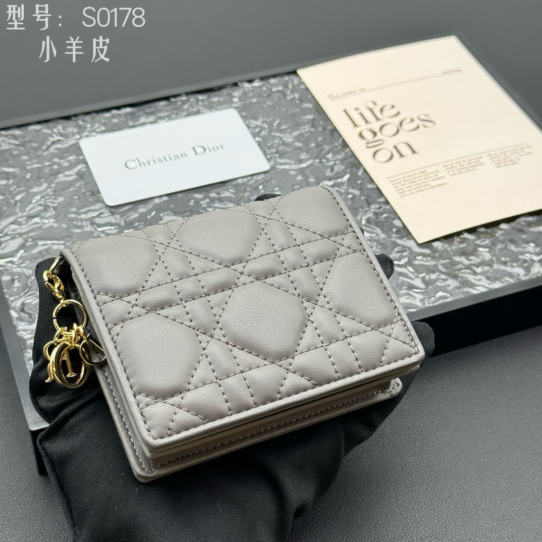 CD Caro Glycine Wallet