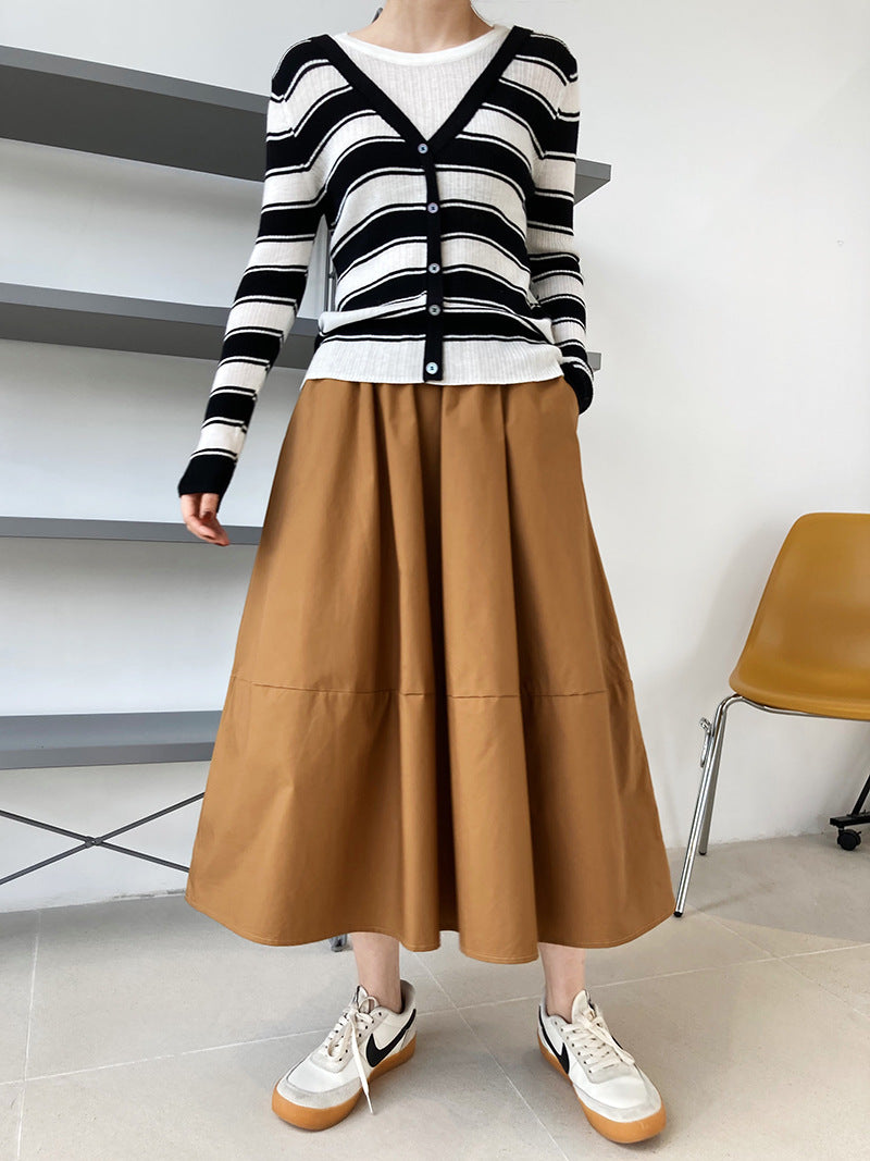 Minimalist A-line Midi Skirt