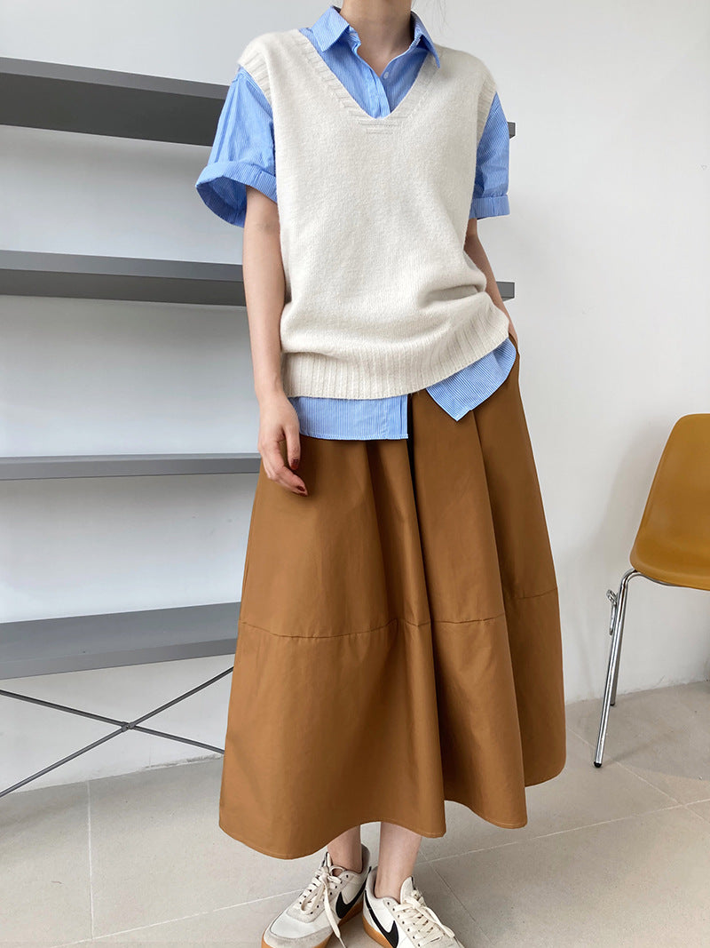 Minimalist A-line Midi Skirt