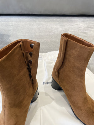 Maison Margiela Tabi Leather Heel Ankle Boots (UA)