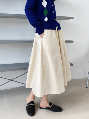 Minimalist A-line Midi Skirt