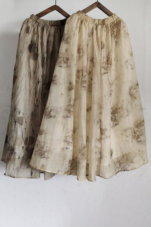 Plant-dyed Crinkled Skirt