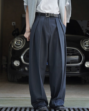 Wide-leg Pleated Pants